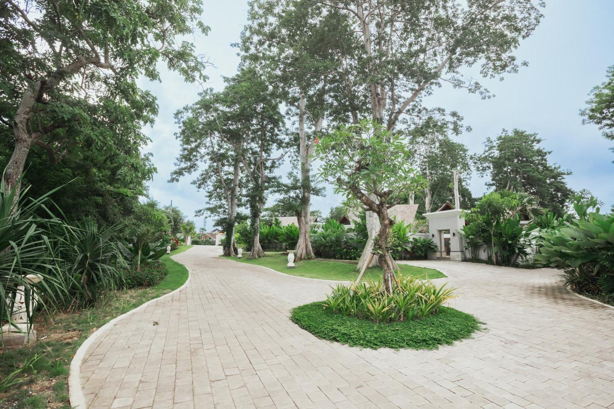 Arpana Luxury Private Pool Villas Jimbaran Exteriör bild